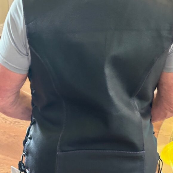 NWT Milwaukee Leather Women's Vest Motorcycle Riding w Conceal Carry Pockets - Picture 7 of 13